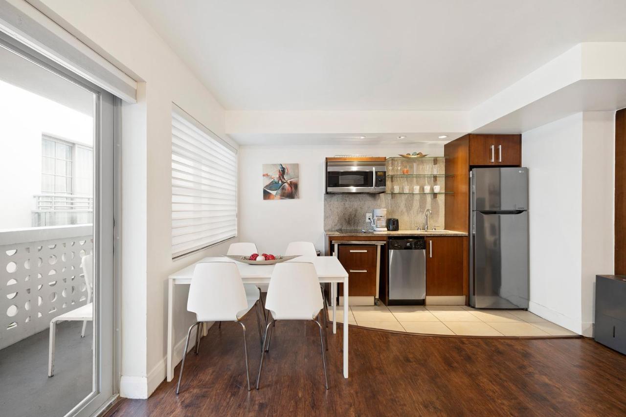 מיאמי ביץ' Ocean Drive Apartments With Rooftop Pool, South Beach, Miami מראה חיצוני תמונה