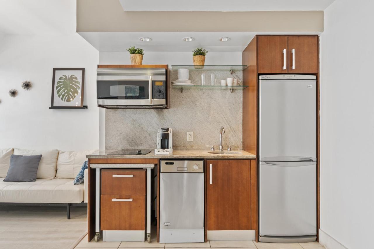 מיאמי ביץ' Ocean Drive Apartments With Rooftop Pool, South Beach, Miami מראה חיצוני תמונה