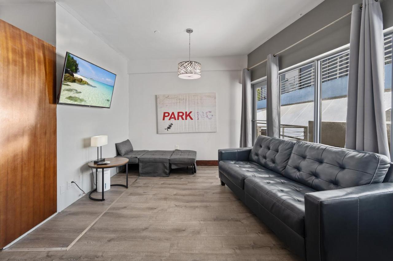 מיאמי ביץ' Ocean Drive Apartments With Rooftop Pool, South Beach, Miami מראה חיצוני תמונה