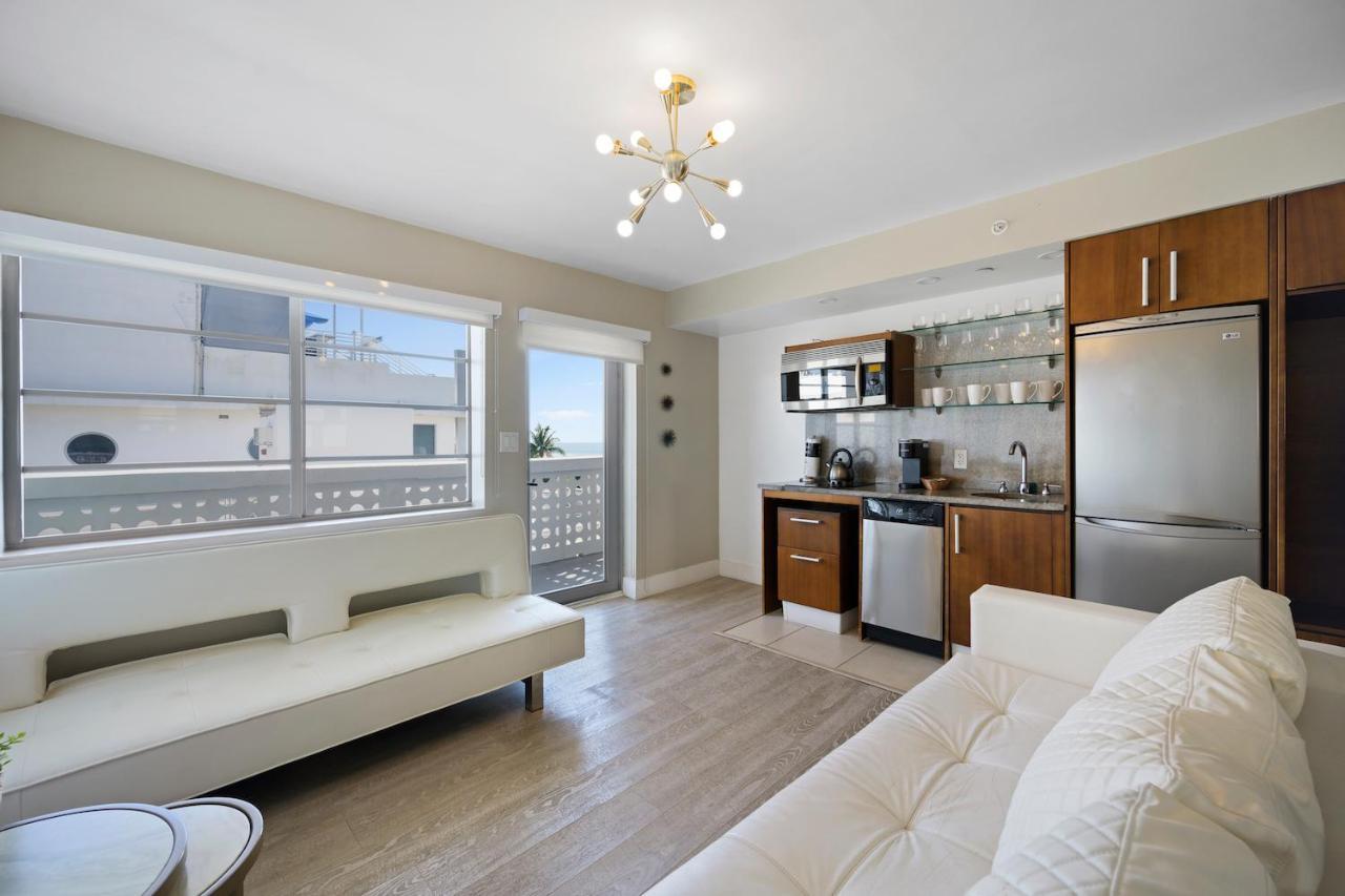 מיאמי ביץ' Ocean Drive Apartments With Rooftop Pool, South Beach, Miami מראה חיצוני תמונה