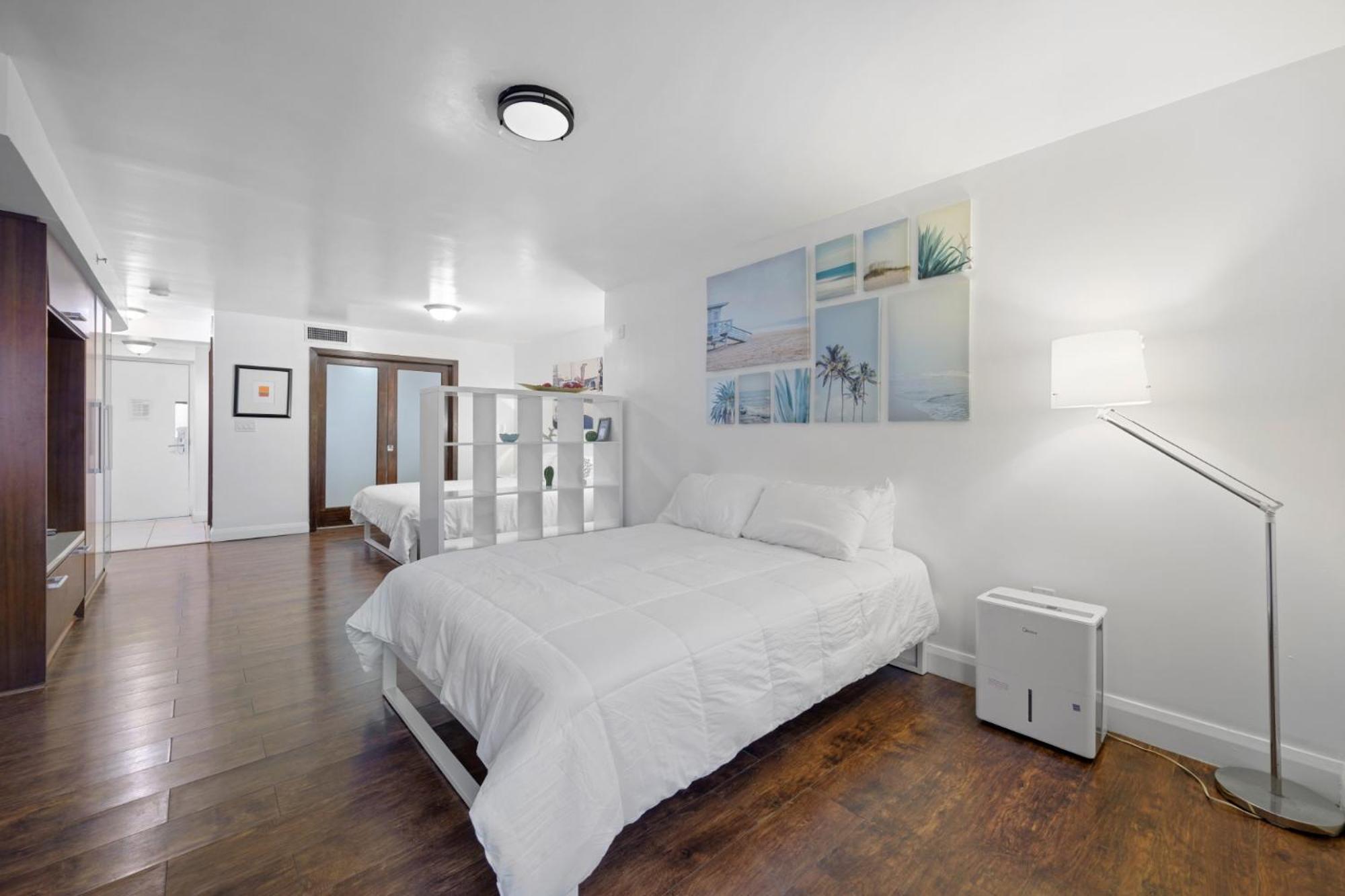 מיאמי ביץ' Ocean Drive Apartments With Rooftop Pool, South Beach, Miami מראה חיצוני תמונה