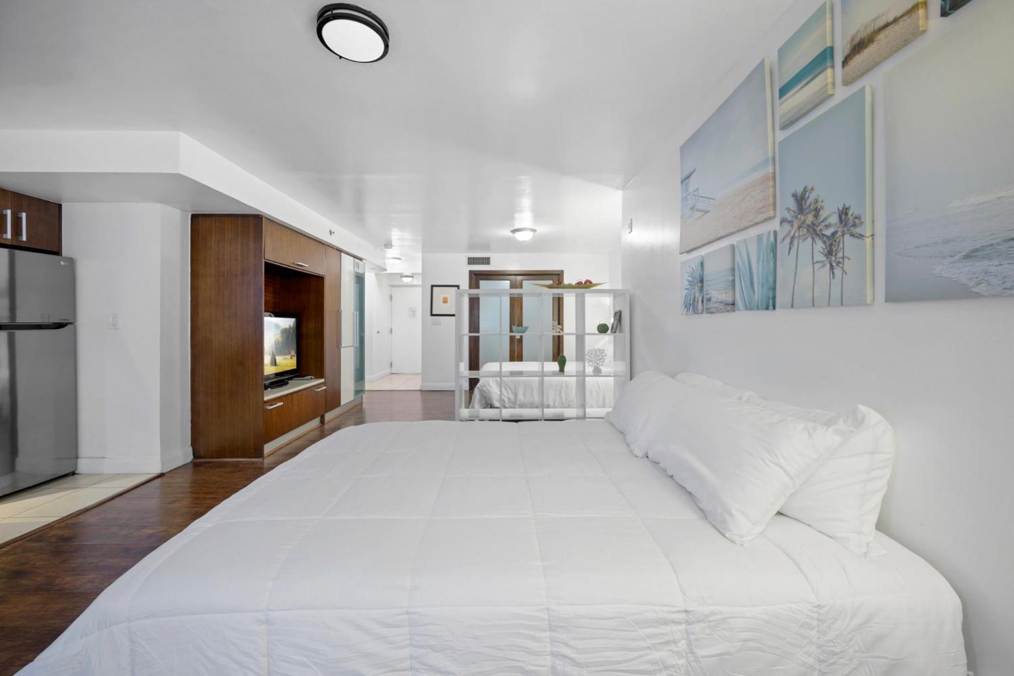 מיאמי ביץ' Ocean Drive Apartments With Rooftop Pool, South Beach, Miami מראה חיצוני תמונה