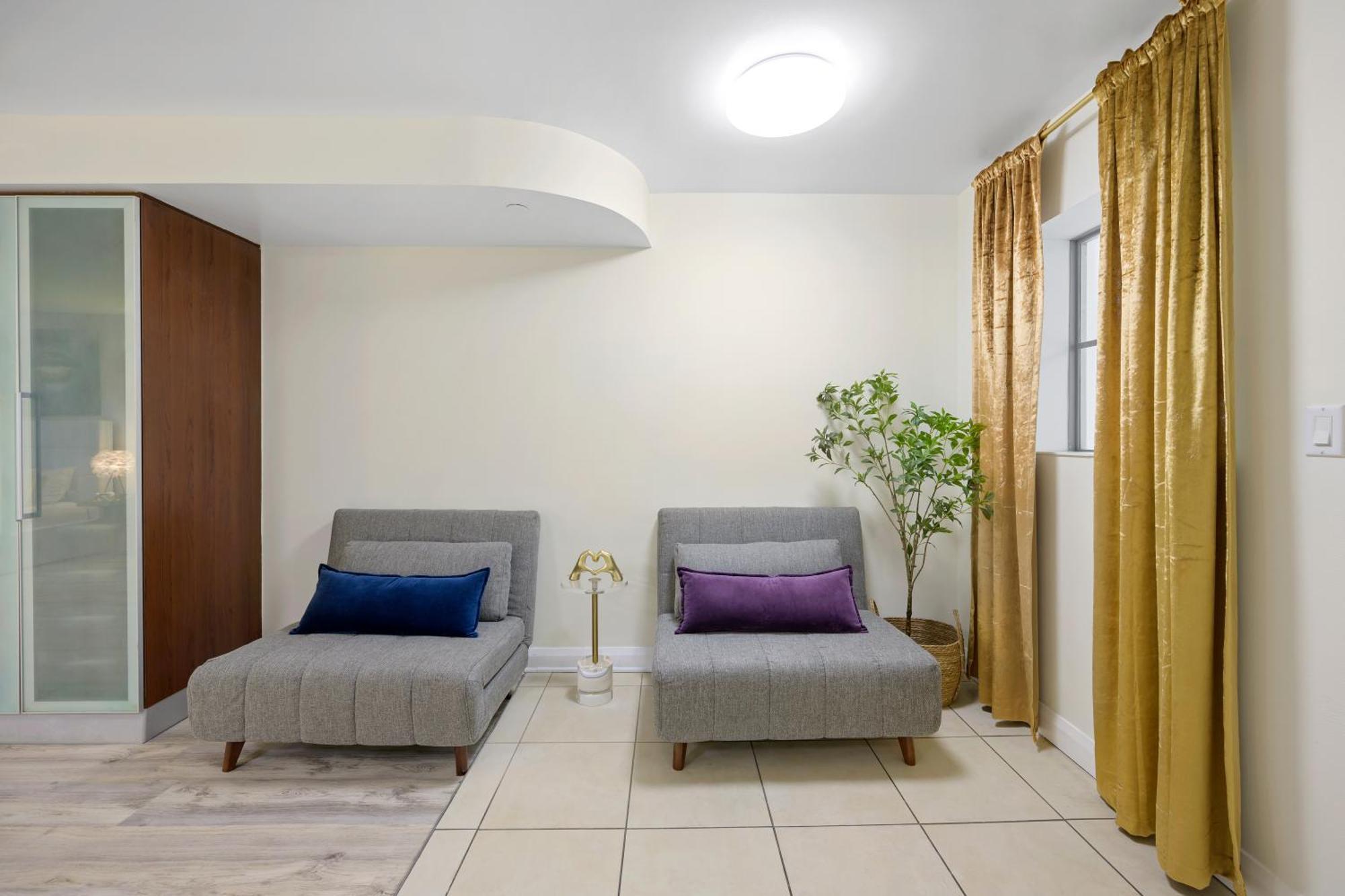 מיאמי ביץ' Ocean Drive Apartments With Rooftop Pool, South Beach, Miami מראה חיצוני תמונה